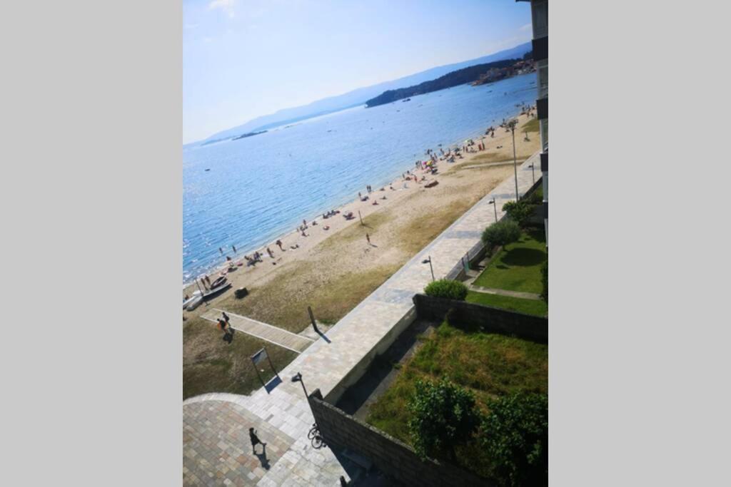 Precioso Apartamento En Primera Linea De Playa 维拉加尔西亚·德·阿劳萨 外观 照片